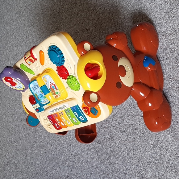 Vtech 2-in-1 Dicovery Table. - Picture 4 of 10